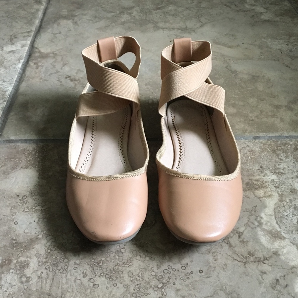 UO ballet flats